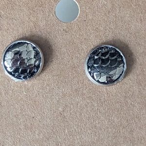Black mermaid scale stud earrings